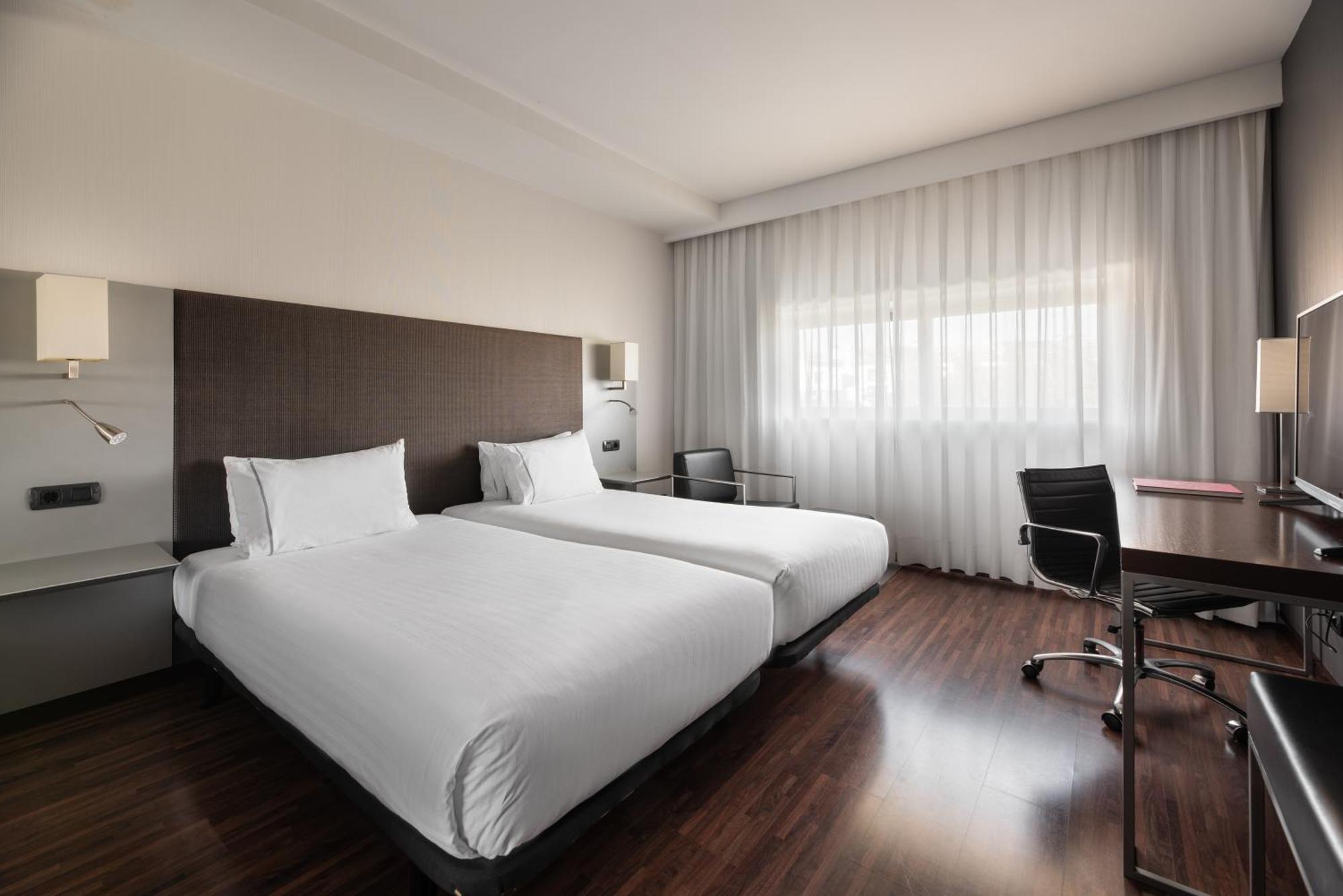 Exe Zizur Pamplona Hotel Zizur Mayor Eksteriør billede