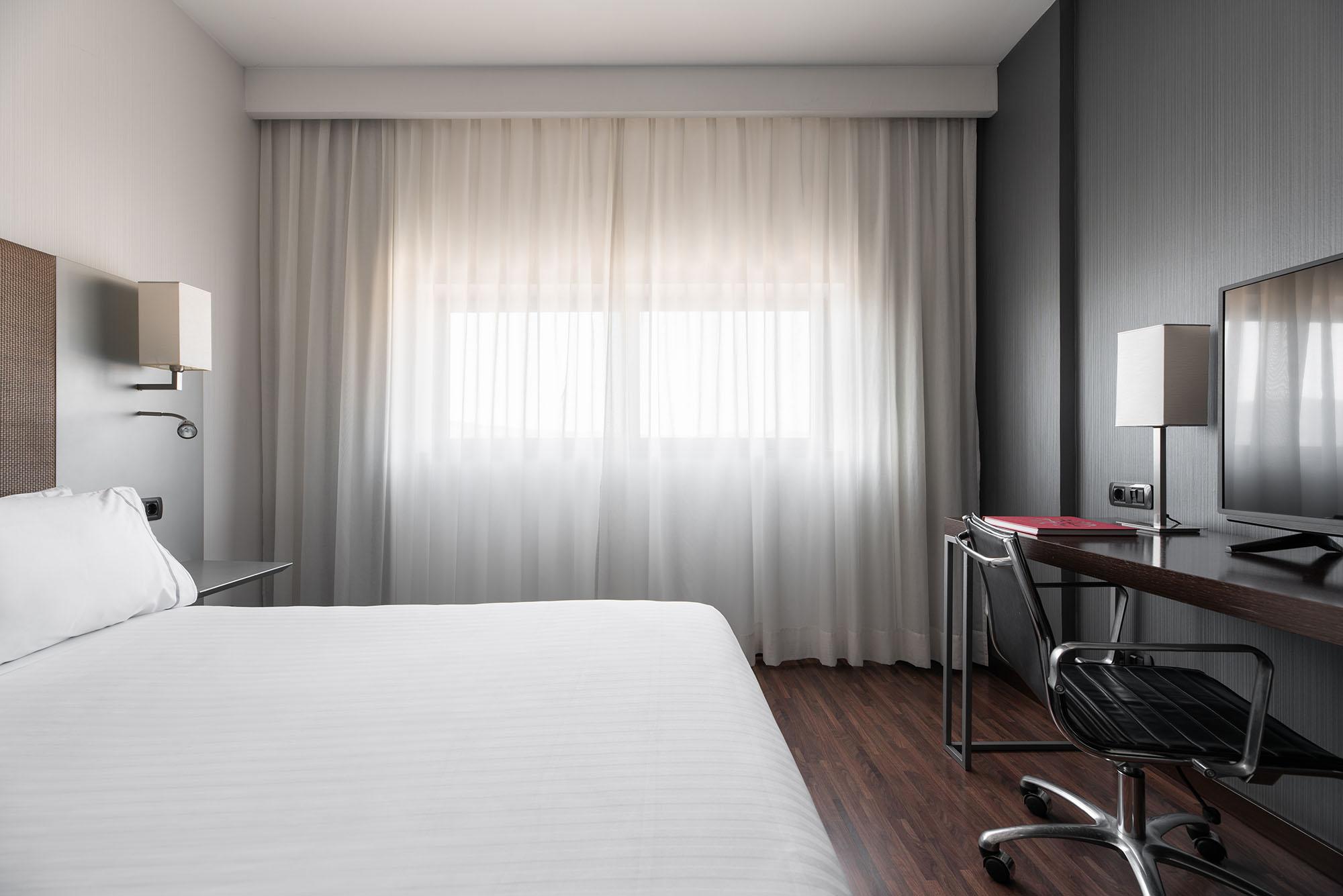 Exe Zizur Pamplona Hotel Zizur Mayor Eksteriør billede